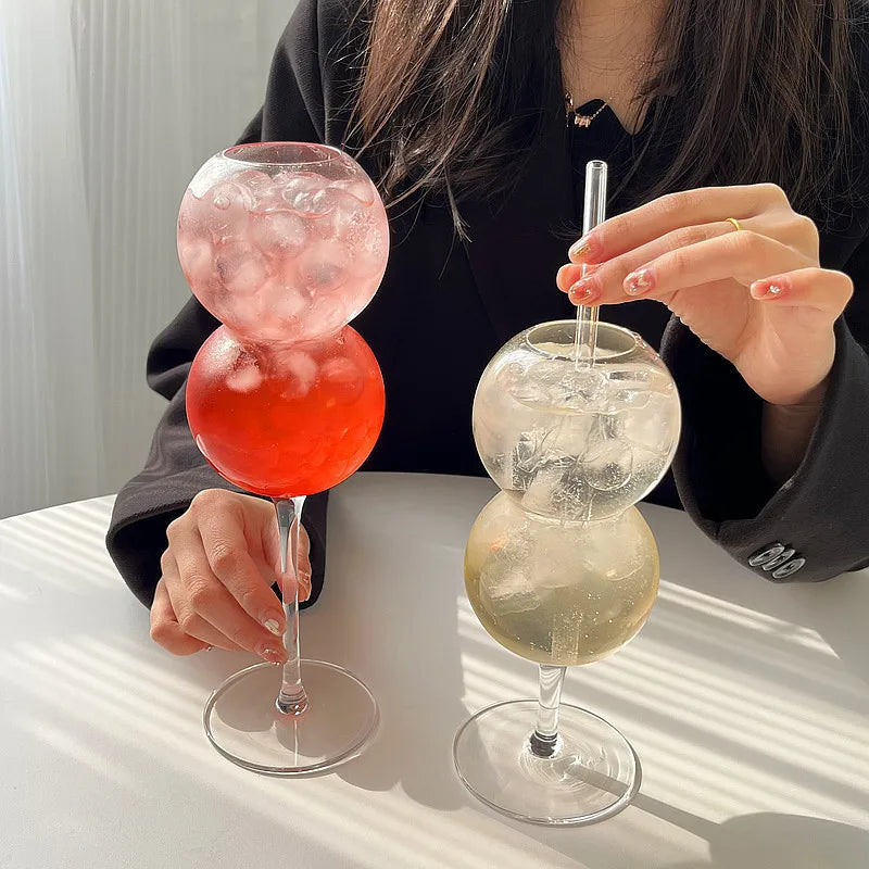 Kreatives Doppel‑Kugel‑Glas – Elegantes Stielglas für Cocktails, Sekt, Wein & Erfrischungen